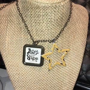 Plunder Arianna Necklace.